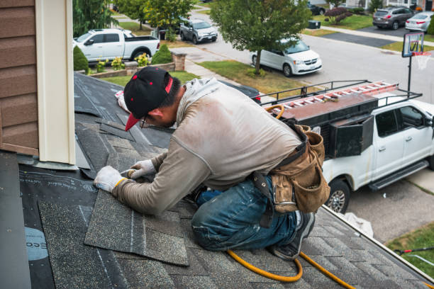 Professional Flat Roof Repair technician working in Lakeview, NY